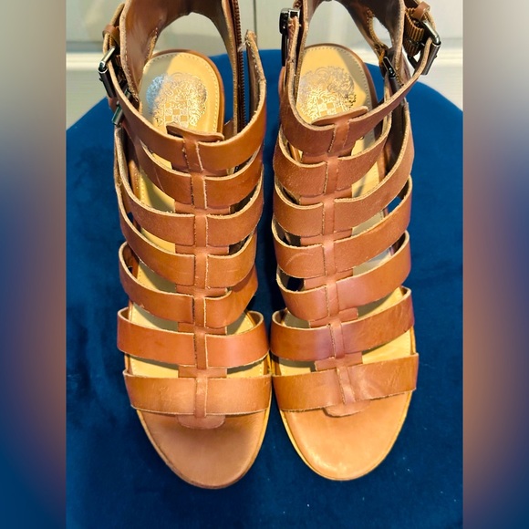 NEW Vince Camuto Jarvina Gladiator Leather Sandal Size 8.5/38.5 - Picture 7 of 9